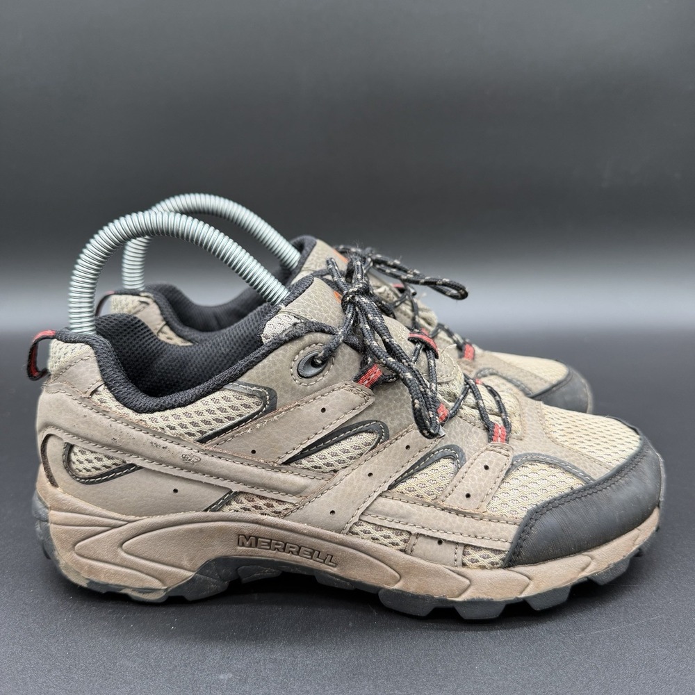 Merrell Big Kid's Moab 2 Low Lace Hiking Shoe Sneakers Size 5 M Brown